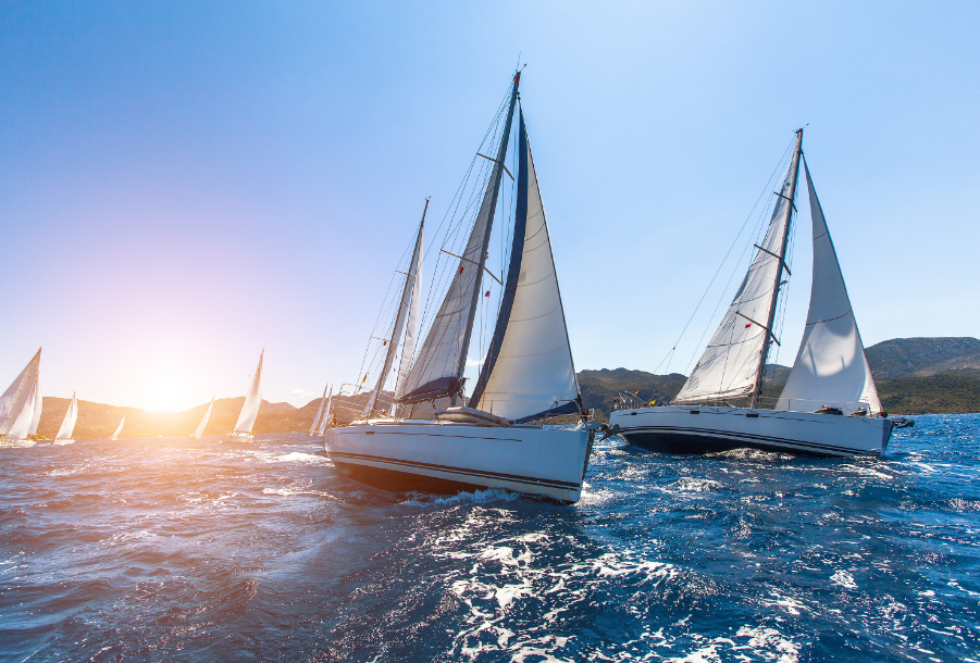 Luxus-Charter mit Besatzung